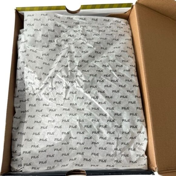 Fila Lateshift Black Slip Resistant Waterproof Memory Foam Men’s Work Shoe XWide - Picture 16 of 16